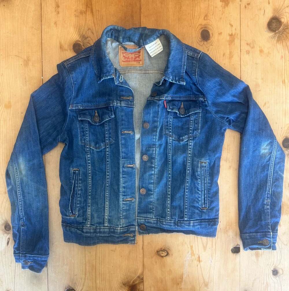 Levi Strauss Women’s Blue Denim Trucker Jacket - Size Medium